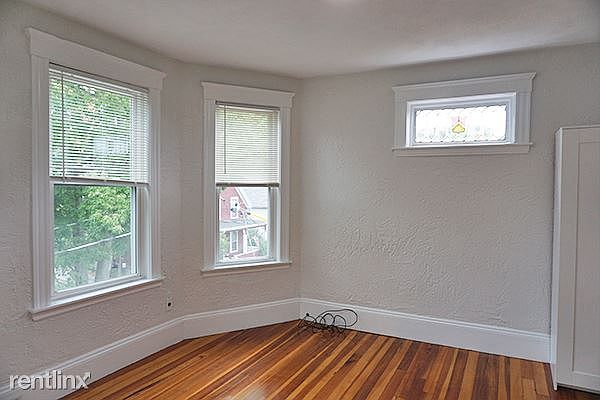 56-58 Oxford St. #58-2 Somerville Shared Unit Photo 10