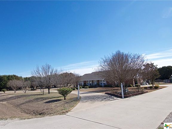 2nd image of 505 Lonesome Oak Dr