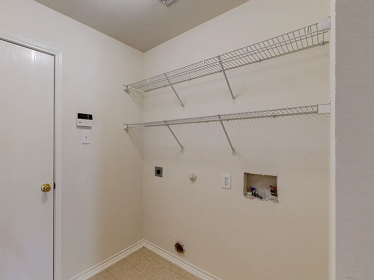 3206 Candlebrook Dr — Photo 31