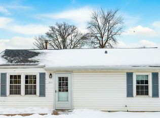 3111 W 70th St, Davenport, IA