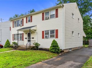 15 Leichtner Dr #17, East Hartford, CT 06118