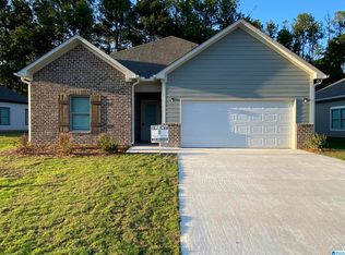 225 Avalon Way, Clanton, AL 35045