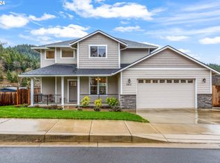1011 S 57th Pl, Springfield, OR 97478