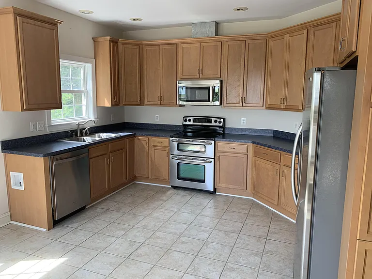 8777 Sandy Beach Ln — Photo 3