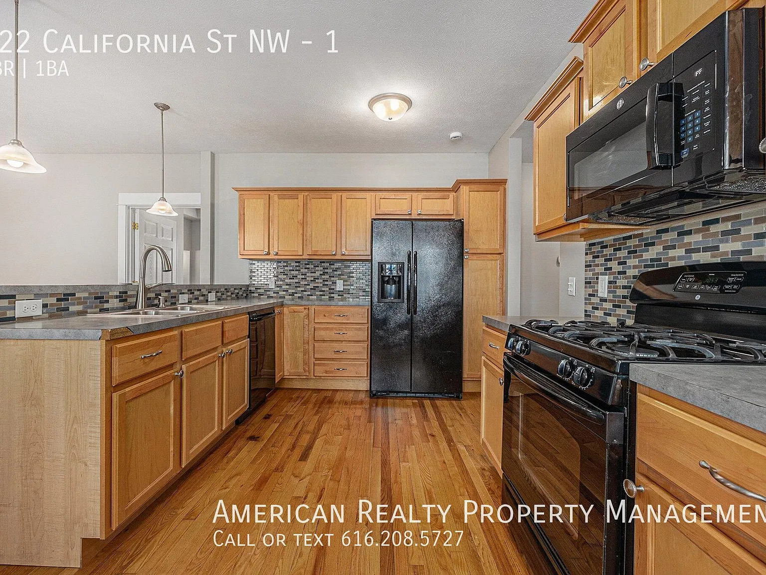 822 California St NW — Photo 4