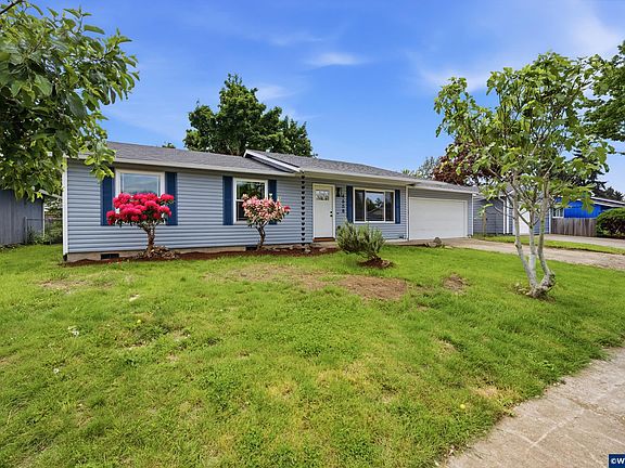2nd image of 4658 Squire Ct NE