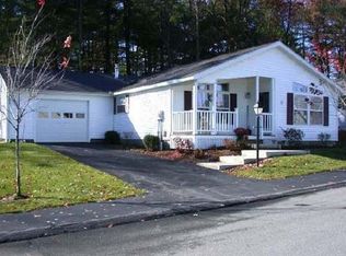 40 Victorian Way, Manchester, NH 03104