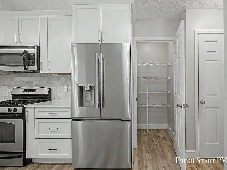 4051 Rivertown Ln SW — Photo 6
