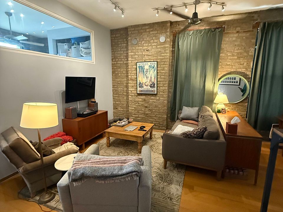 1st image of 1151 W Erie St APT 1F