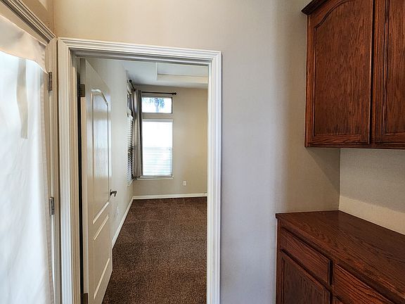 5th image of 11507 Summit Point Ct