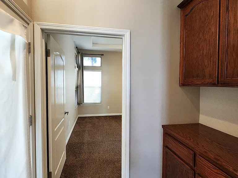11507 Summit Point Ct — Photo 28