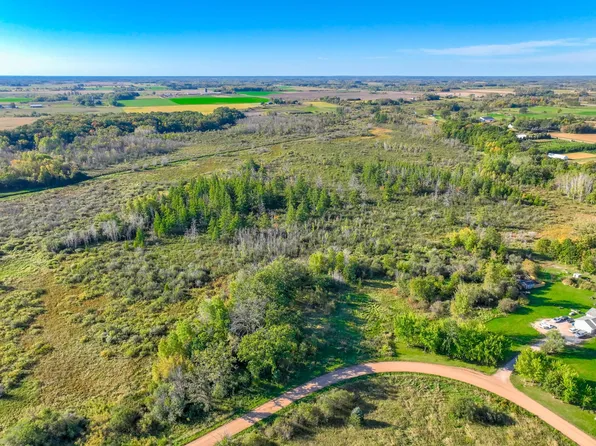 6660 Mallard Creek Trl, Pine City, MN 55063