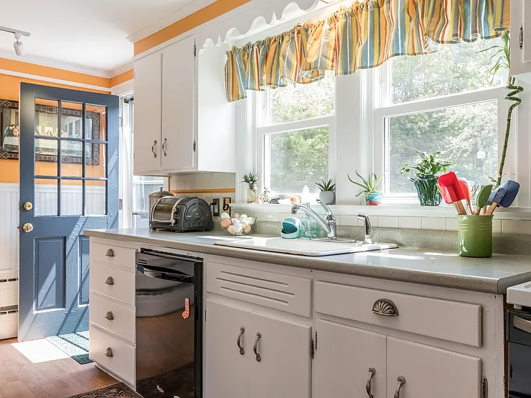 8 White Birch Ln — Photo 13