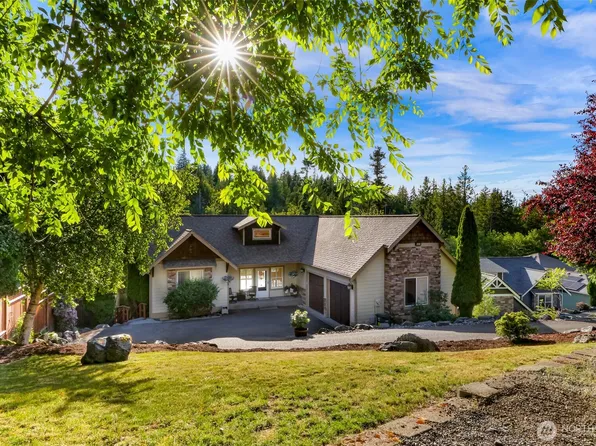 1235 Geneva Hills Road, Bellingham, WA 98229