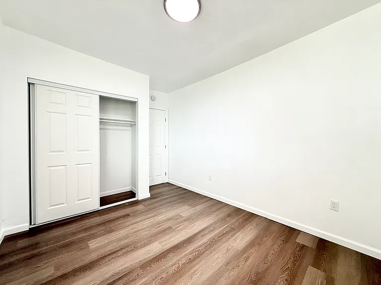 37228 Cedar Blvd #B — Photo 9