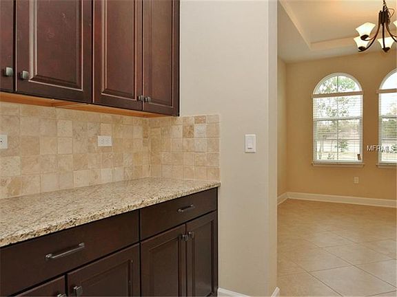 5th image of 1062 Sylvia Ln