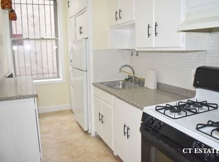 132 Stuyvesant Ave #1L, Brooklyn, NY 11221