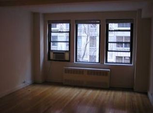 43 E 8th St, Oswego, NY 13126