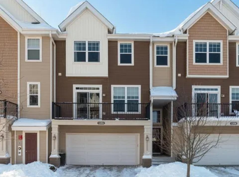 1st image of 11894 Emery Village Dr N