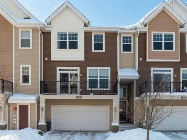 11894 Emery Village Dr N