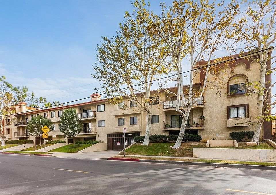 1st image of 9960 Owensmouth Ave Unit 35