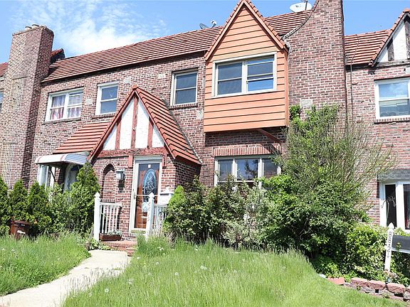 2nd image of 8819 Francis Lewis Blvd