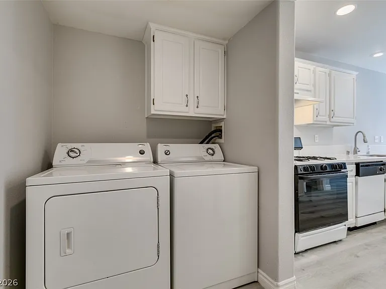 10130 Quilt Tree St — Photo 32