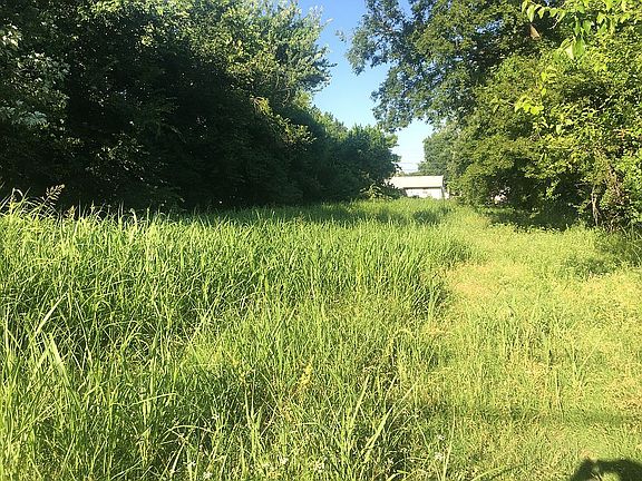4th image of 215 N 46th West Ave