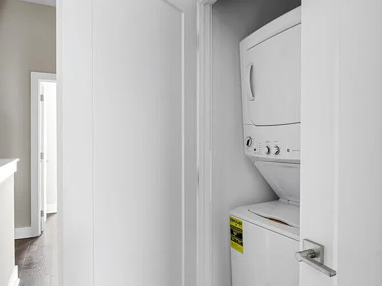 Washer/Dryer