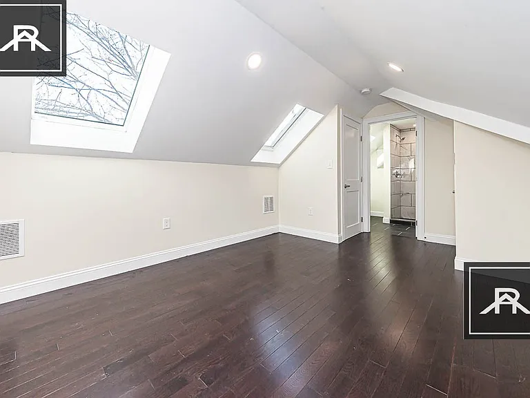 50 Caldwell Rd — Photo 32