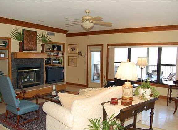 5th image of 38 Baybridge Dr #D