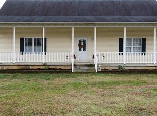 222 Pond View Rd, Leasburg, NC 27291