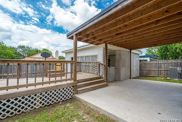 731 Garden Meadow Dr — Photo 23
