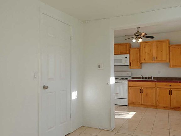5th image of 208 W Ventura St APT B