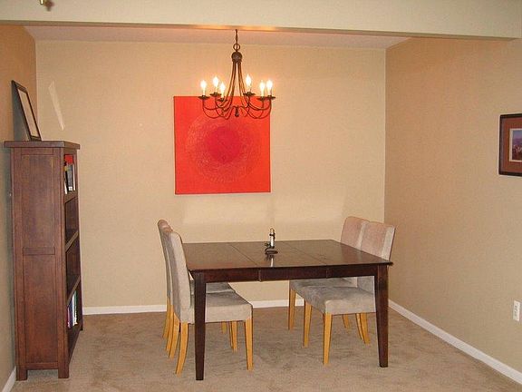3rd image of 2686 S Knightsbridge Cir