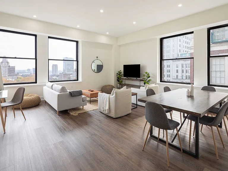 The Ledger Residences — Photo 86