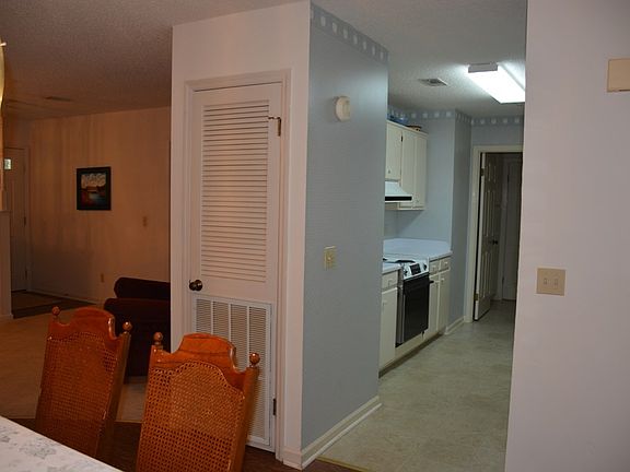 5th image of 1792 Highland Dr