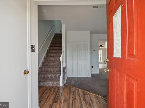 3rd image of 2215 Hamway Dr
