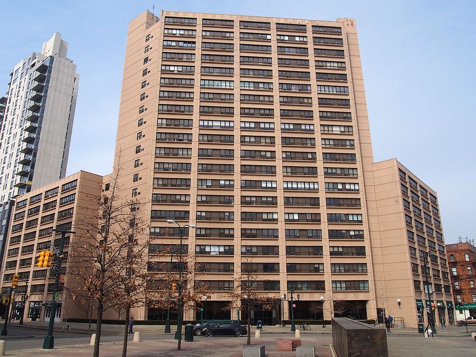 1st image of 301 Cathedral Pkwy #14F