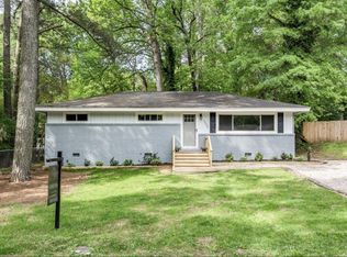 3205 Crandon Ln, Raleigh, NC 27604