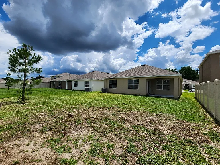 2448 Knight Island Dr — Photo 25
