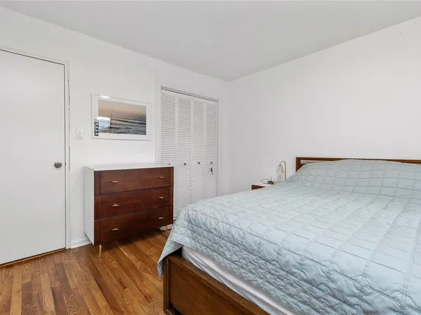 218-02 73rd Avenue image 7 of 18