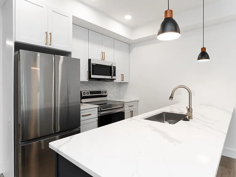 2230 Nicholson St SE #12 — Photo 19