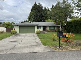 3540 Avalon Dr, Hood River, OR 97031