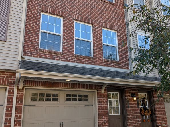 1618 Red Hickory Ct
