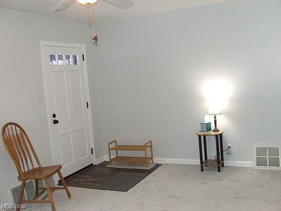 3rd image of 1469 Seminola Ave