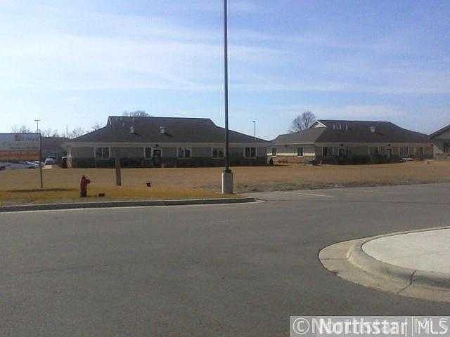 2nd image of 241 St Andrews Dr
