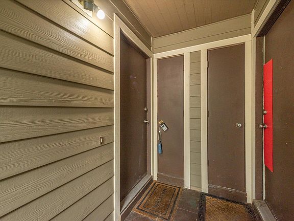 2nd image of 3115 N Lake Blvd #90