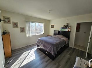 8444 Bradley Ave, Sun Valley, CA 91352