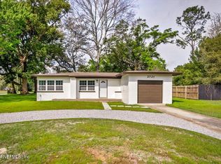 2721 Rainbow Cir W, Jacksonville, FL 32217
